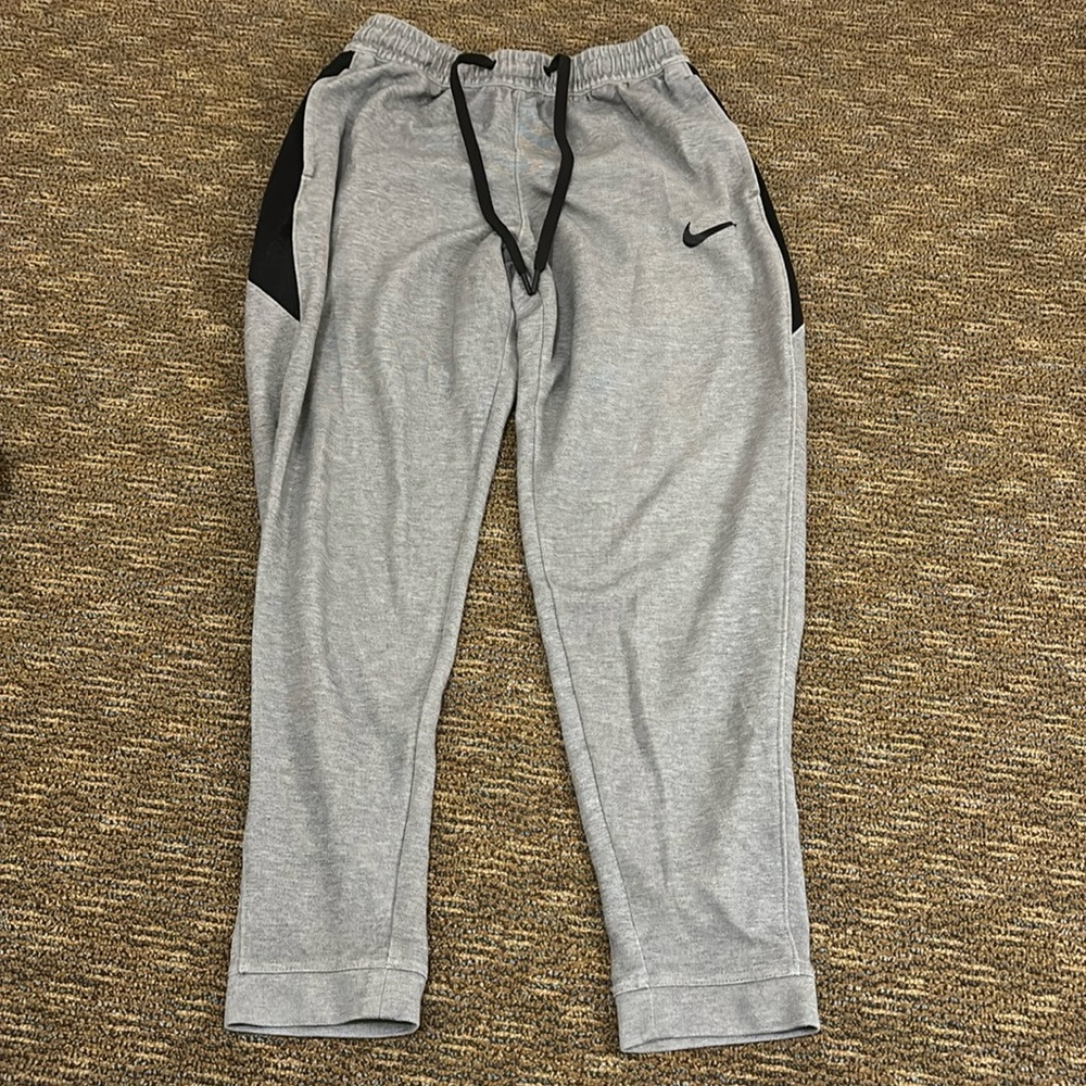 nike sweatpants